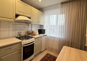 3-к квартира, вторичка, 48м2, 3/5 этаж