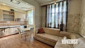 3-к квартира, вторичка, 70м2, 1/3 этаж