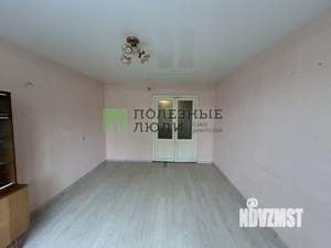 2-к квартира, вторичка, 50м2, 5/5 этаж