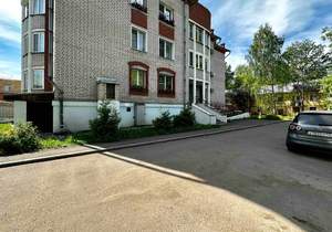 4-к квартира, вторичка, 127м2, 3/3 этаж