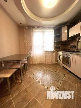 2-к квартира, вторичка, 53м2, 1/5 этаж