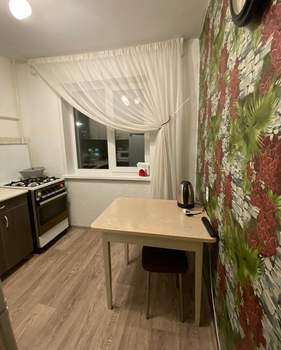 2-к квартира, вторичка, 45м2, 3/5 этаж