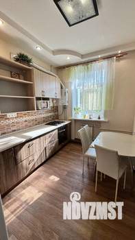 3-к квартира, вторичка, 70м2, 1/3 этаж