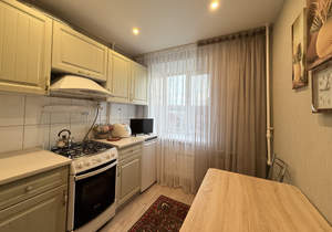 3-к квартира, вторичка, 48м2, 3/5 этаж