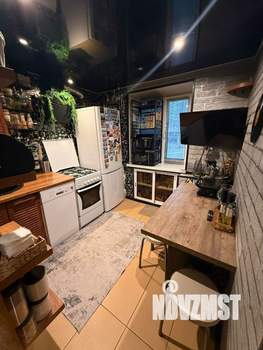 2-к квартира, вторичка, 43м2, 1/5 этаж