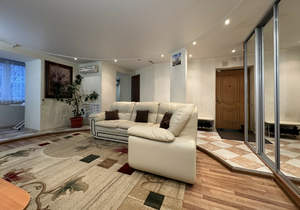 3-к квартира, вторичка, 77м2, 2/9 этаж