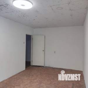 3-к квартира, вторичка, 63м2, 1/9 этаж