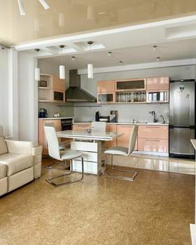 3-к квартира, вторичка, 108м2, 1/5 этаж