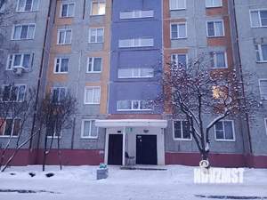 3-к квартира, вторичка, 64м2, 1/10 этаж