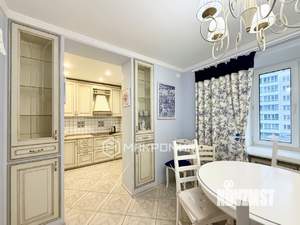 3-к квартира, вторичка, 107м2, 2/10 этаж