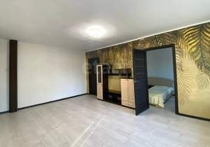 3-к квартира, вторичка, 42м2, 1/5 этаж