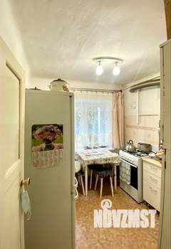 2-к квартира, вторичка, 38м2, 2/5 этаж