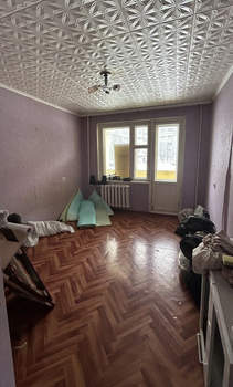 3-к квартира, вторичка, 63м2, 1/9 этаж