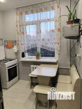 2-к квартира, вторичка, 53м2, 3/3 этаж