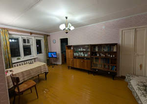 2-к квартира, вторичка, 42м2, 3/5 этаж