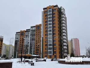 3-к квартира, вторичка, 100м2, 14/14 этаж