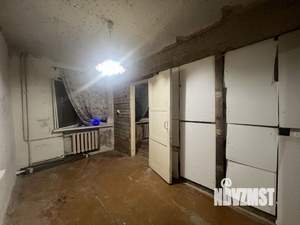 2-к квартира, вторичка, 40м2, 1/2 этаж