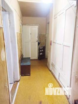 3-к квартира, вторичка, 62м2, 1/2 этаж