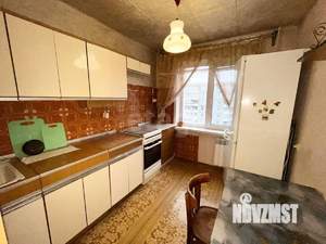 3-к квартира, вторичка, 62м2, 8/9 этаж