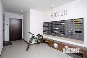 2-к квартира, вторичка, 42м2, 1/6 этаж