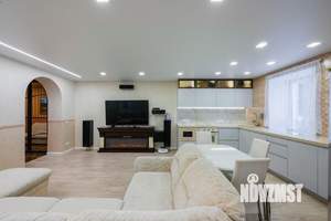 4-к квартира, вторичка, 99м2, 1/6 этаж