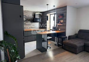 4-к квартира, вторичка, 76м2, 10/10 этаж