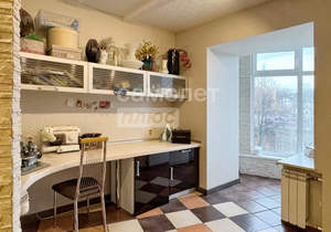 4-к квартира, вторичка, 126м2, 2/4 этаж