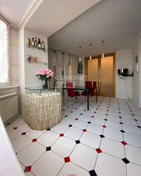 3-к квартира, вторичка, 137м2, 1/5 этаж