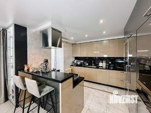 3-к квартира, вторичка, 97м2, 2/10 этаж