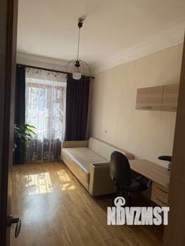 3-к квартира, вторичка, 78м2, 2/4 этаж