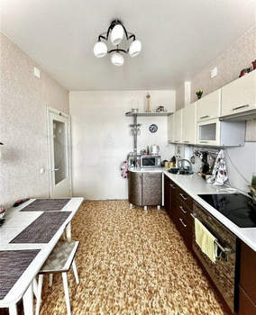 3-к квартира, вторичка, 84м2, 10/10 этаж