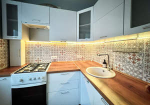 3-к квартира, вторичка, 57м2, 5/5 этаж