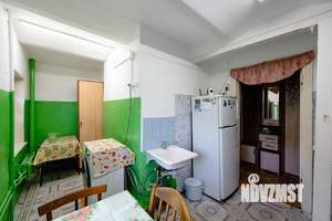 4-к квартира, вторичка, 68м2, 1/2 этаж