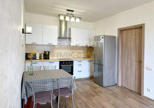 2-к квартира, вторичка, 58м2, 8/9 этаж