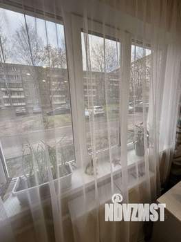 2-к квартира, вторичка, 53м2, 1/5 этаж