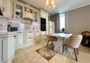 3-к квартира, вторичка, 82м2, 8/17 этаж