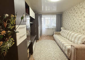 2-к квартира, вторичка, 43м2, 3/3 этаж