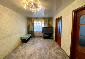 4-к квартира, вторичка, 63м2, 3/5 этаж