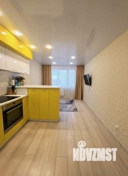 2-к квартира, вторичка, 43м2, 4/17 этаж