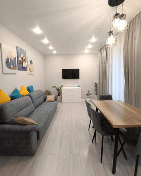 2-к квартира, вторичка, 58м2, 3/11 этаж