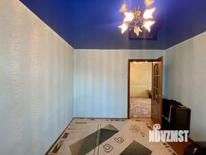 4-к квартира, вторичка, 63м2, 3/5 этаж