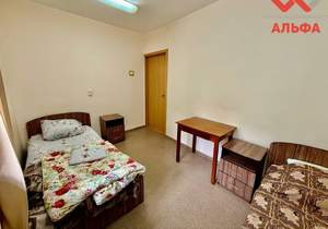 4-к квартира, вторичка, 100м2, 1/3 этаж