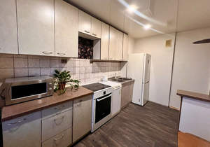 4-к квартира, вторичка, 87м2, 10/10 этаж