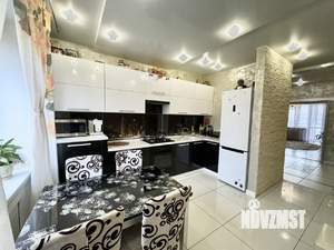 3-к квартира, вторичка, 90м2, 5/5 этаж