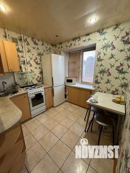 2-к квартира, вторичка, 43м2, 3/5 этаж