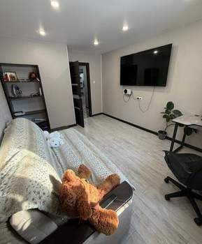 2-к квартира, вторичка, 54м2, 1/5 этаж