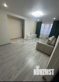 3-к квартира, вторичка, 58м2, 4/5 этаж