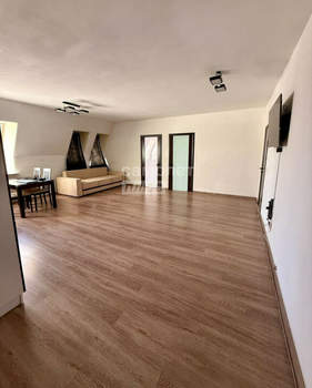 3-к квартира, вторичка, 103м2, 4/4 этаж