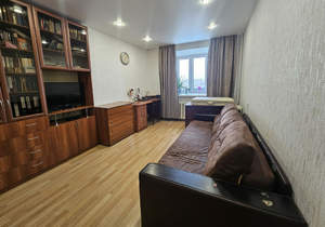 3-к квартира, вторичка, 77м2, 8/10 этаж