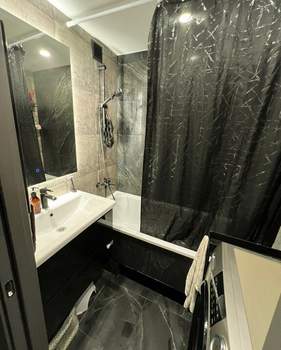 2-к квартира, вторичка, 52м2, 10/10 этаж